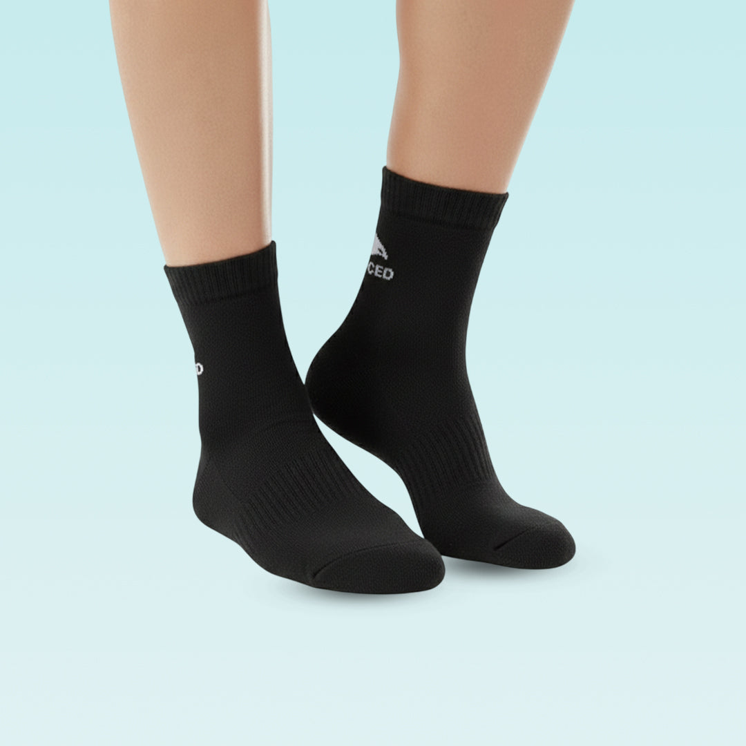 Ultra-Comfort Solid Socks with AirVent Ventilation System