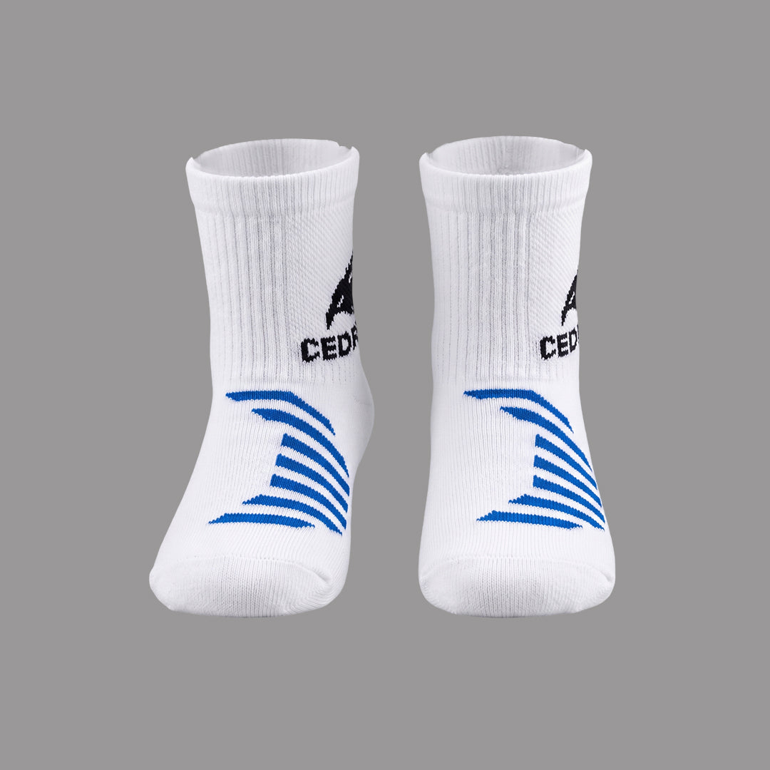 Ultra-Comfort Solid Pack of 3 Socks with AirVent Ventilation System