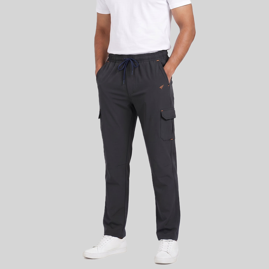 Men Solid Regular Fit Cargo Trackpants