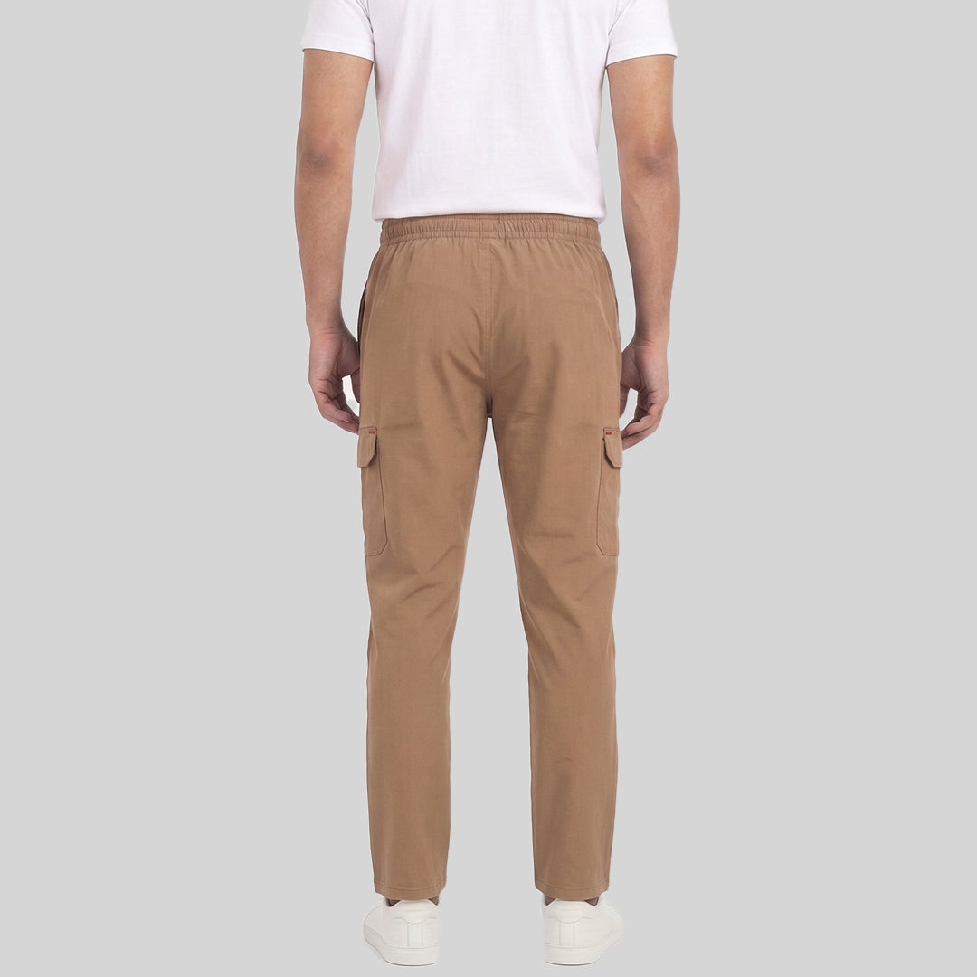 Men Solid Regular Fit Cargo Trackpants