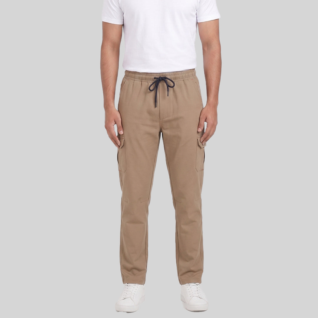 Men Solid Regular Fit Cargo Trackpants