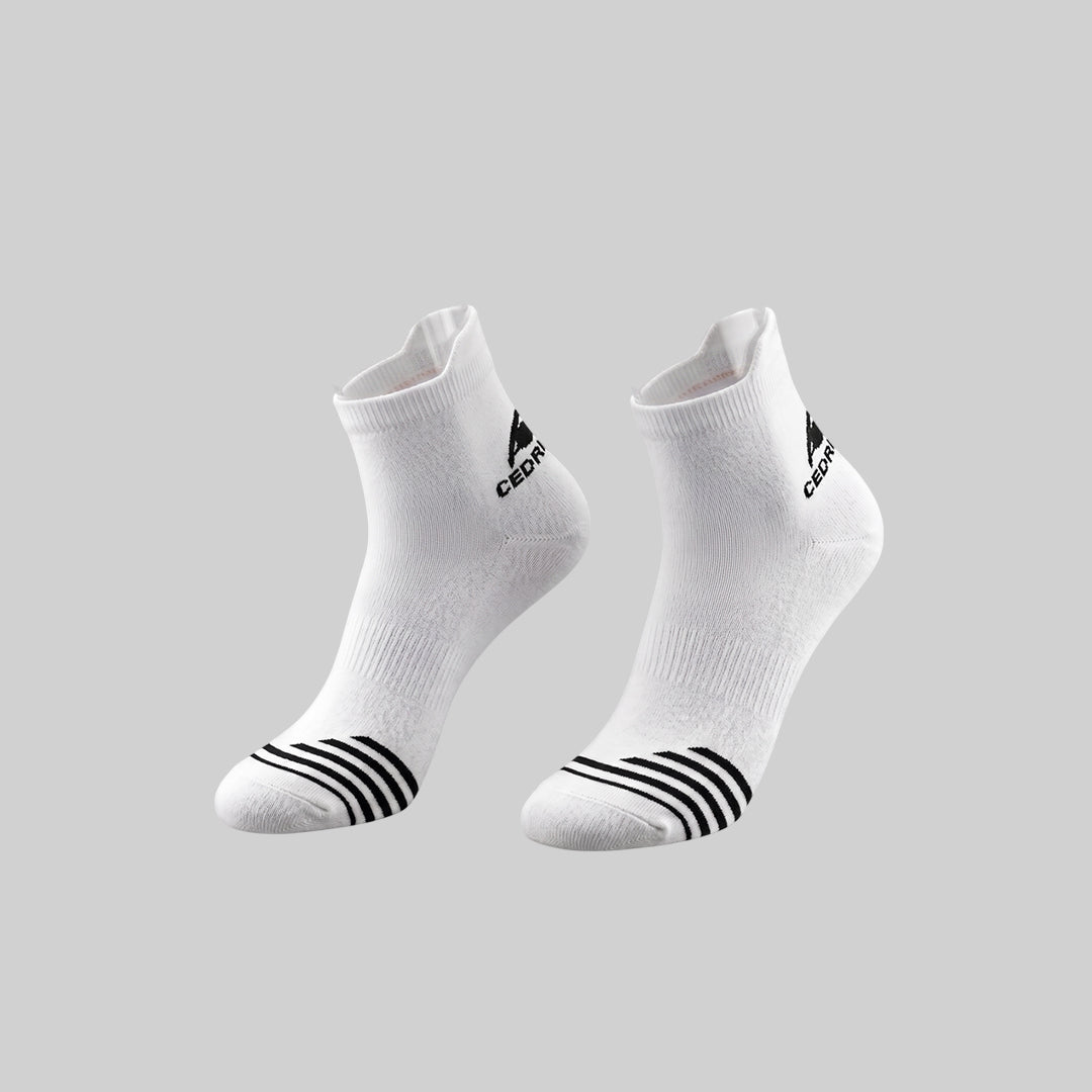 Ultra-Comfort Solid Socks with AirVent Ventilation System