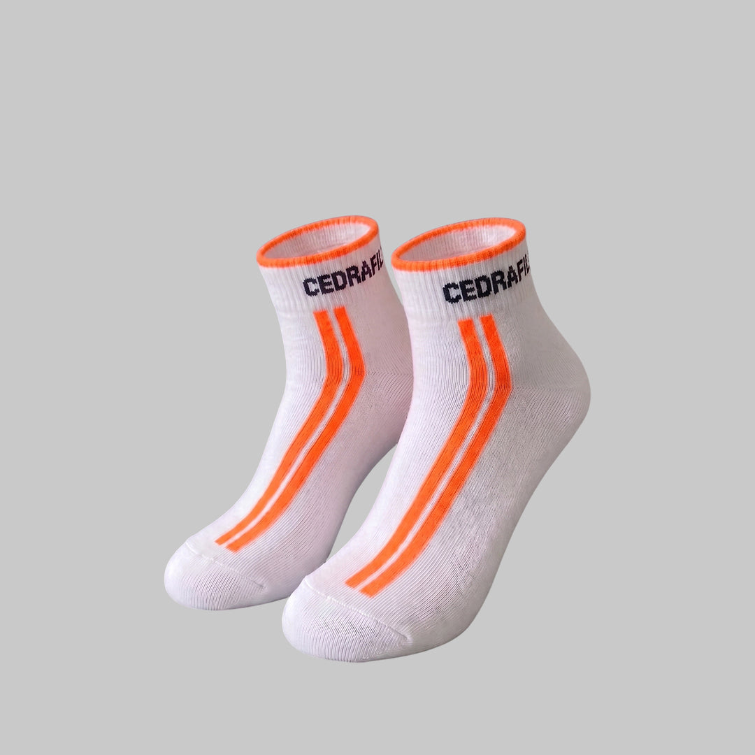 Ultra-Comfort Solid Socks with AirVent Ventilation System