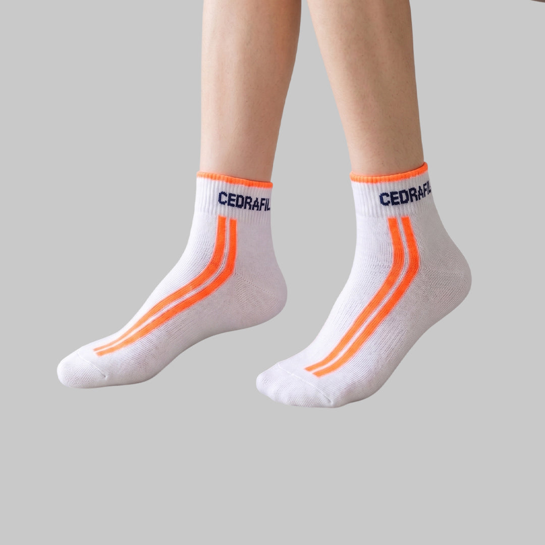 Ultra-Comfort Solid Socks with AirVent Ventilation System