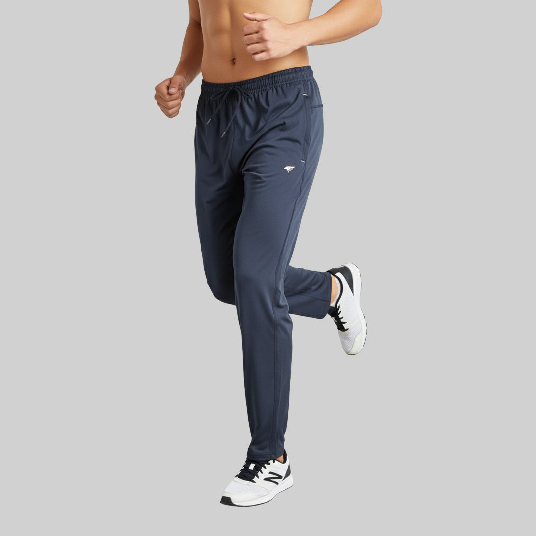 Men Solid Slim fit Trackpants