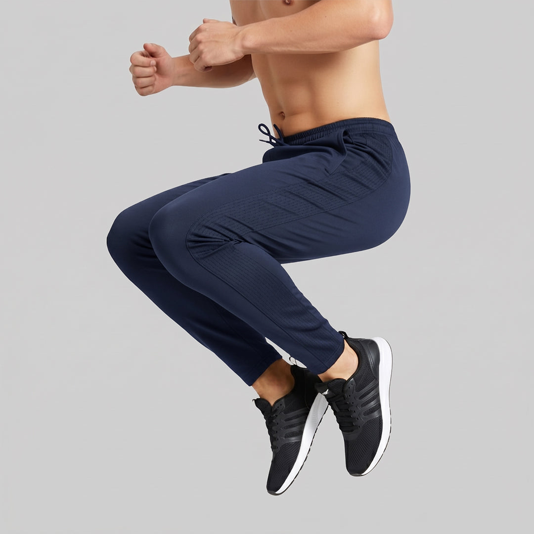 Men Solid Slim Fit Trackpants