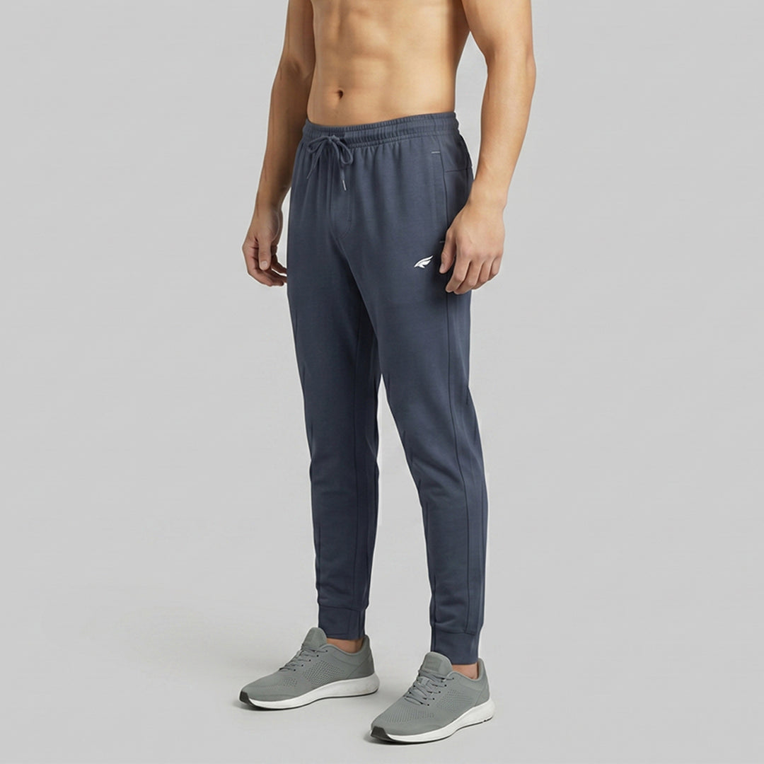 Men Solid Regular Fit Joggers