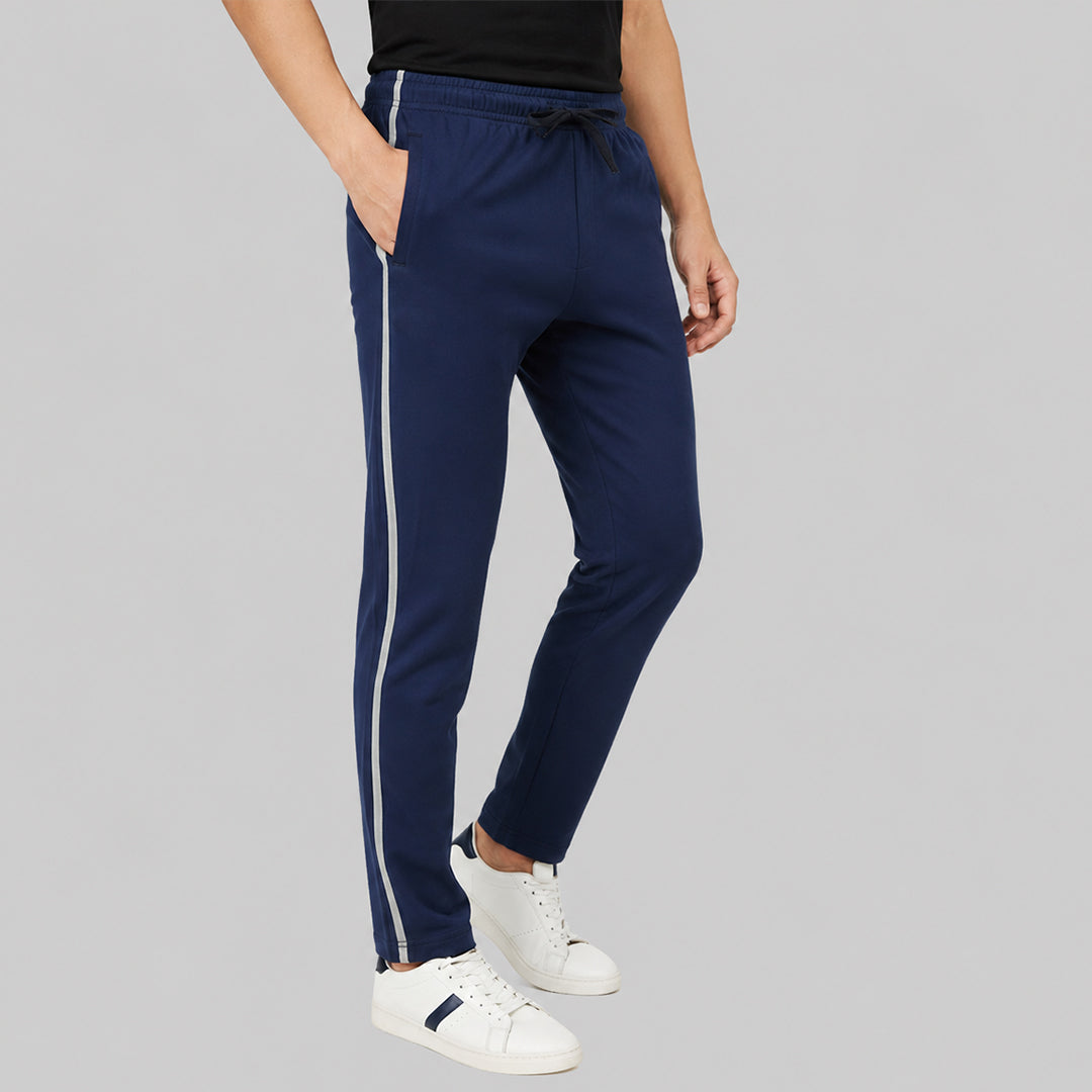 Men Solid Regular Fit Cotton Trackpants