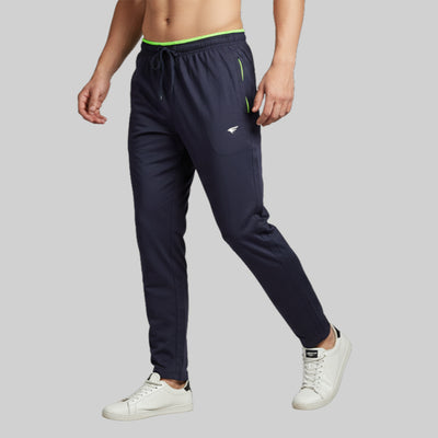 Men Solid Regular Fit Cotton Trackpants