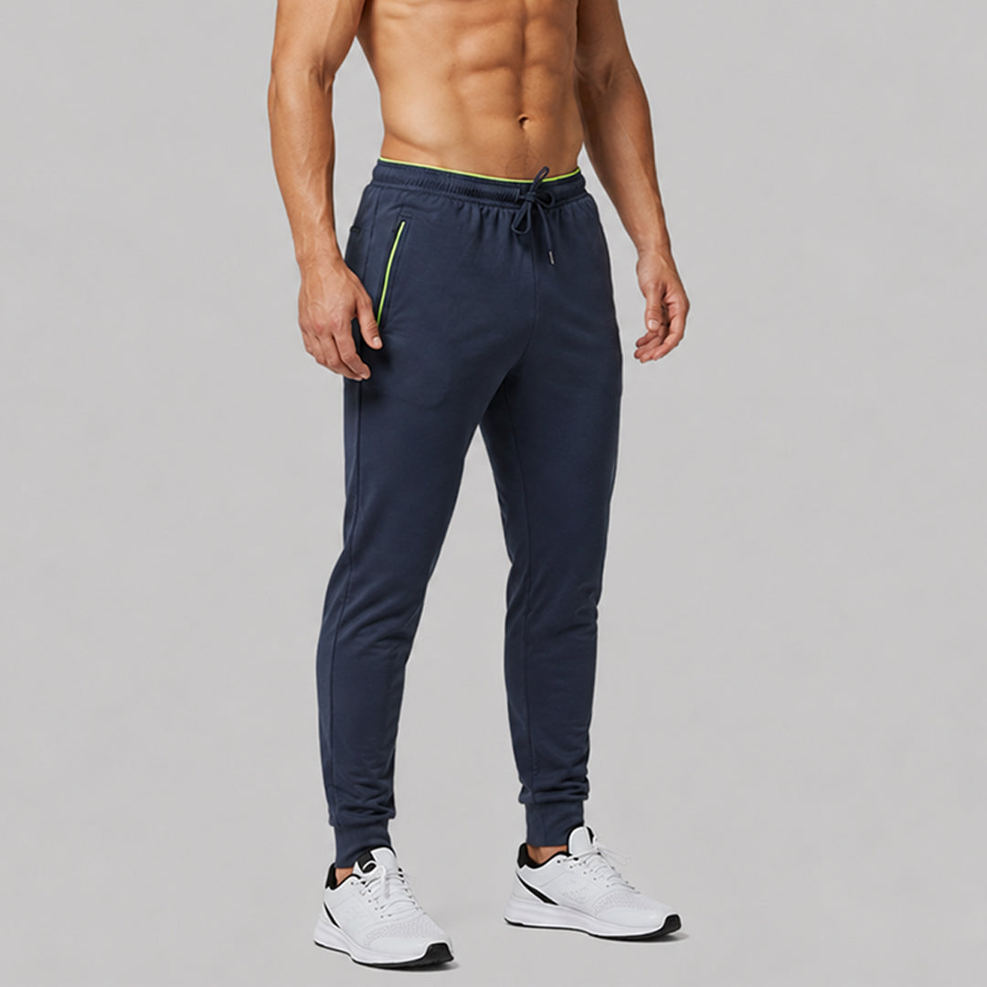 Men Solid Regular Fit Joggers