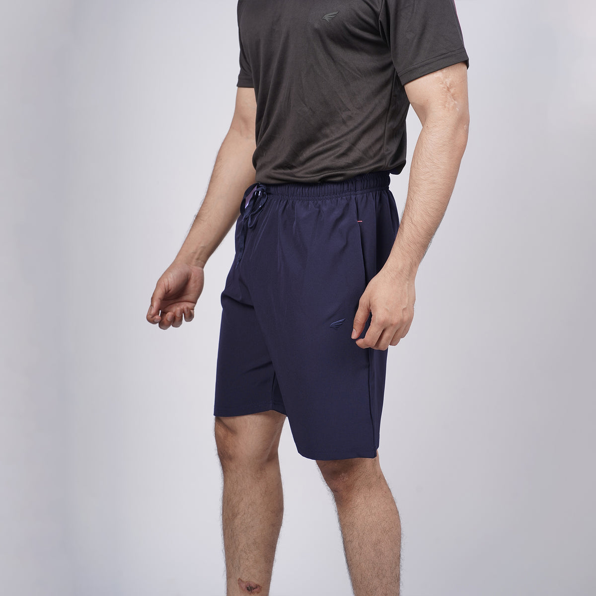 Men Solid Regular Fit Shorts