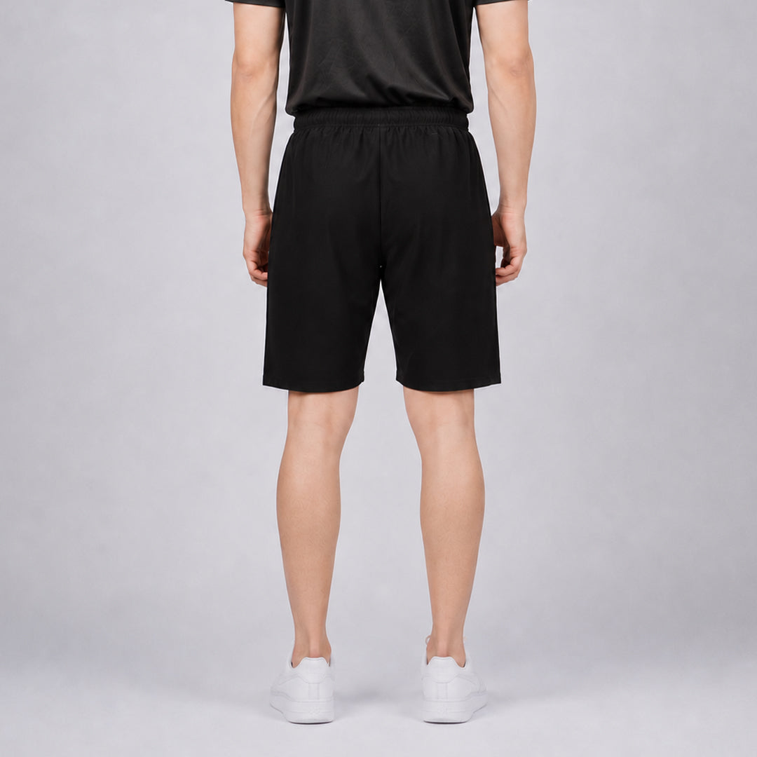 Men Solid Regular Fit Shorts