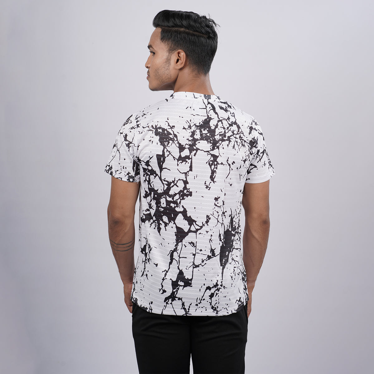 Men Half Sleeve Round Neck Printed T-shirt