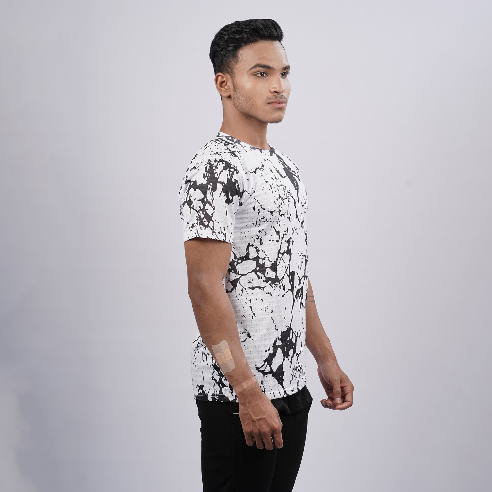 Men Half Sleeve Round Neck Printed T-shirt