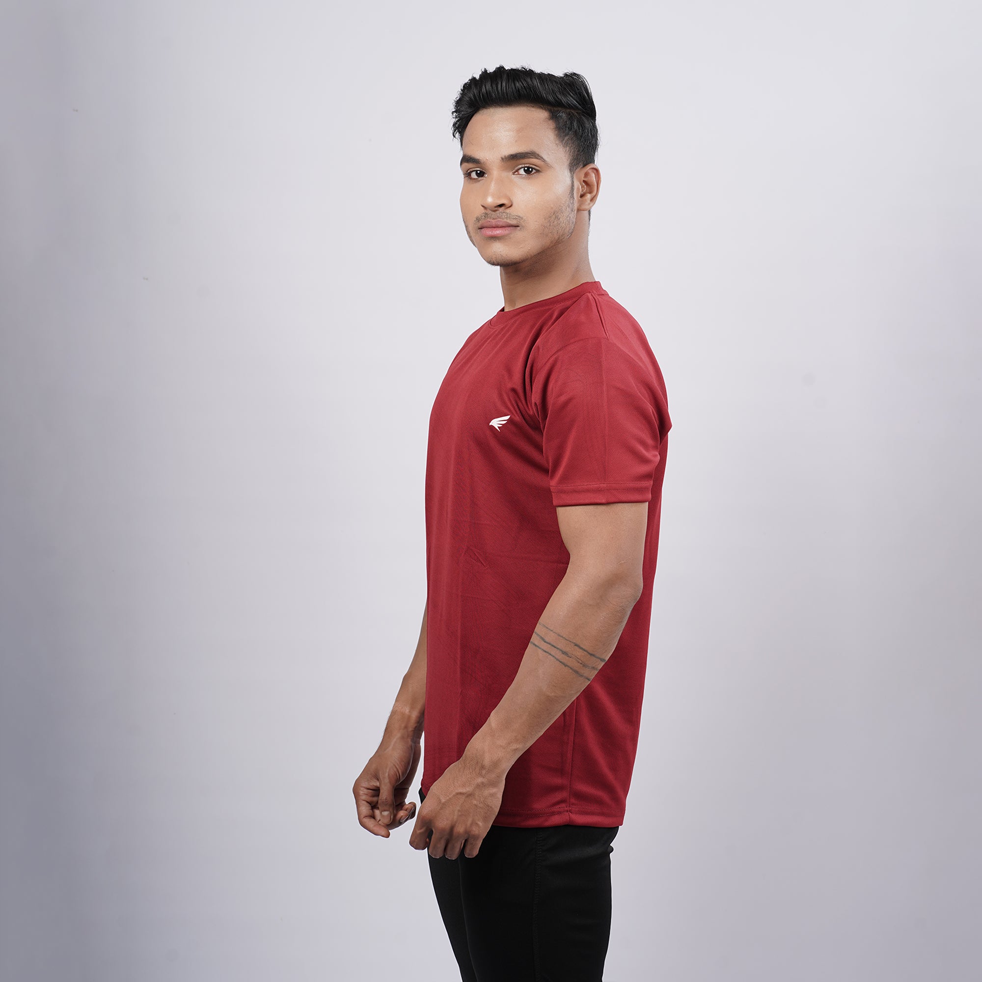 Men Half Sleeve Round Neck Solid T-shirt