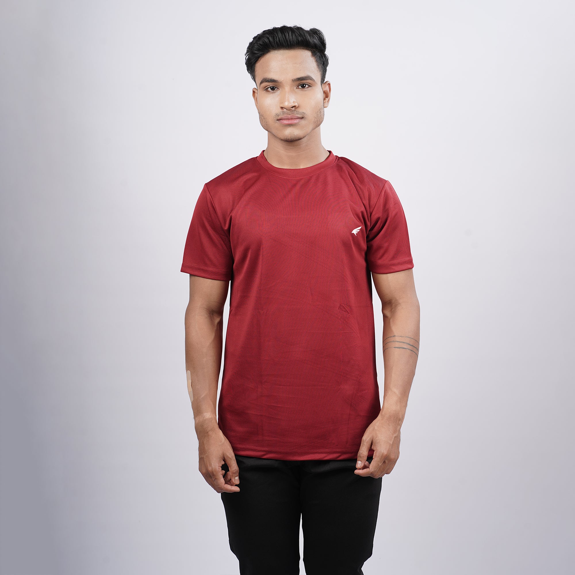 Men Half Sleeve Round Neck Solid T-shirt
