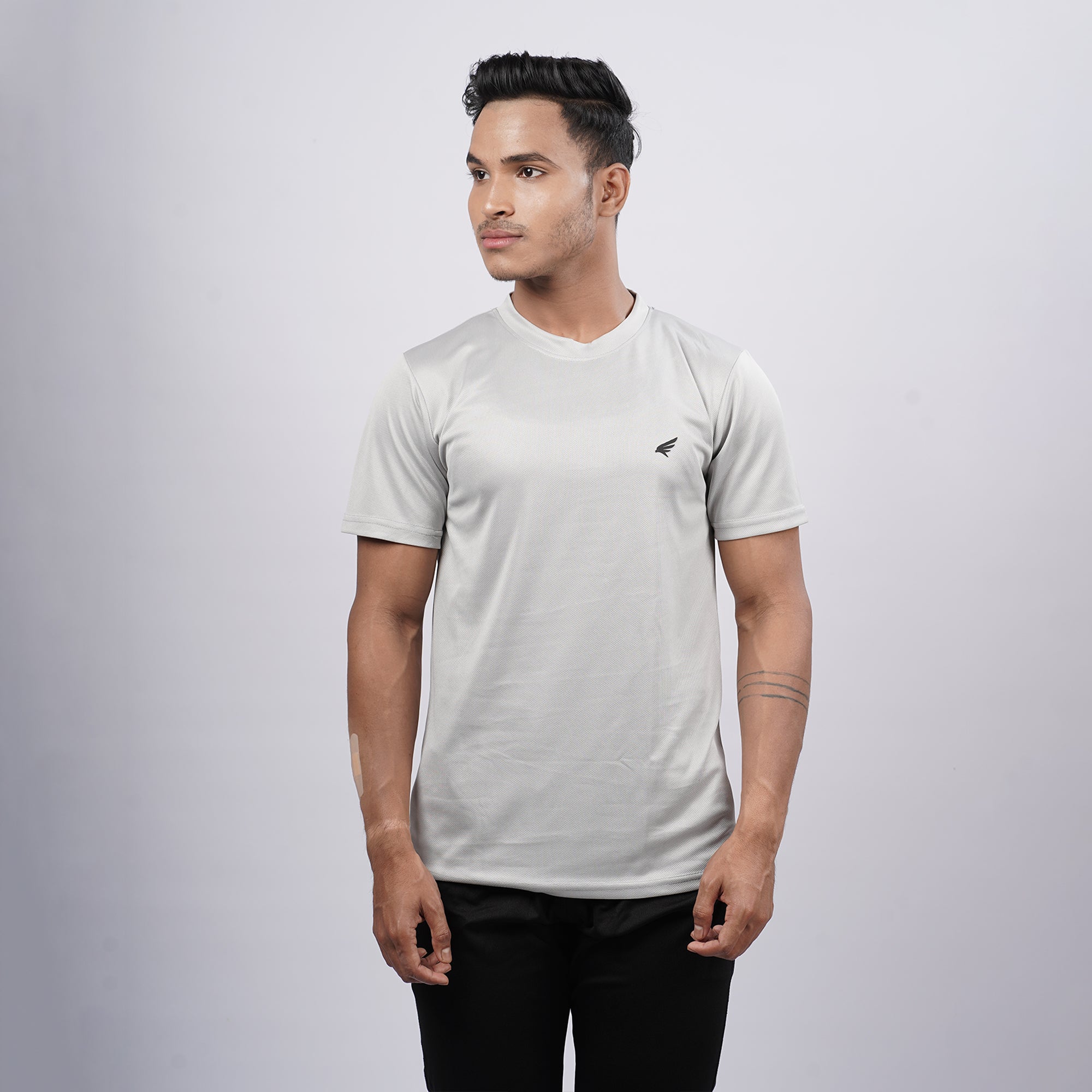 Men Half Sleeve Round Neck Solid T-shirt