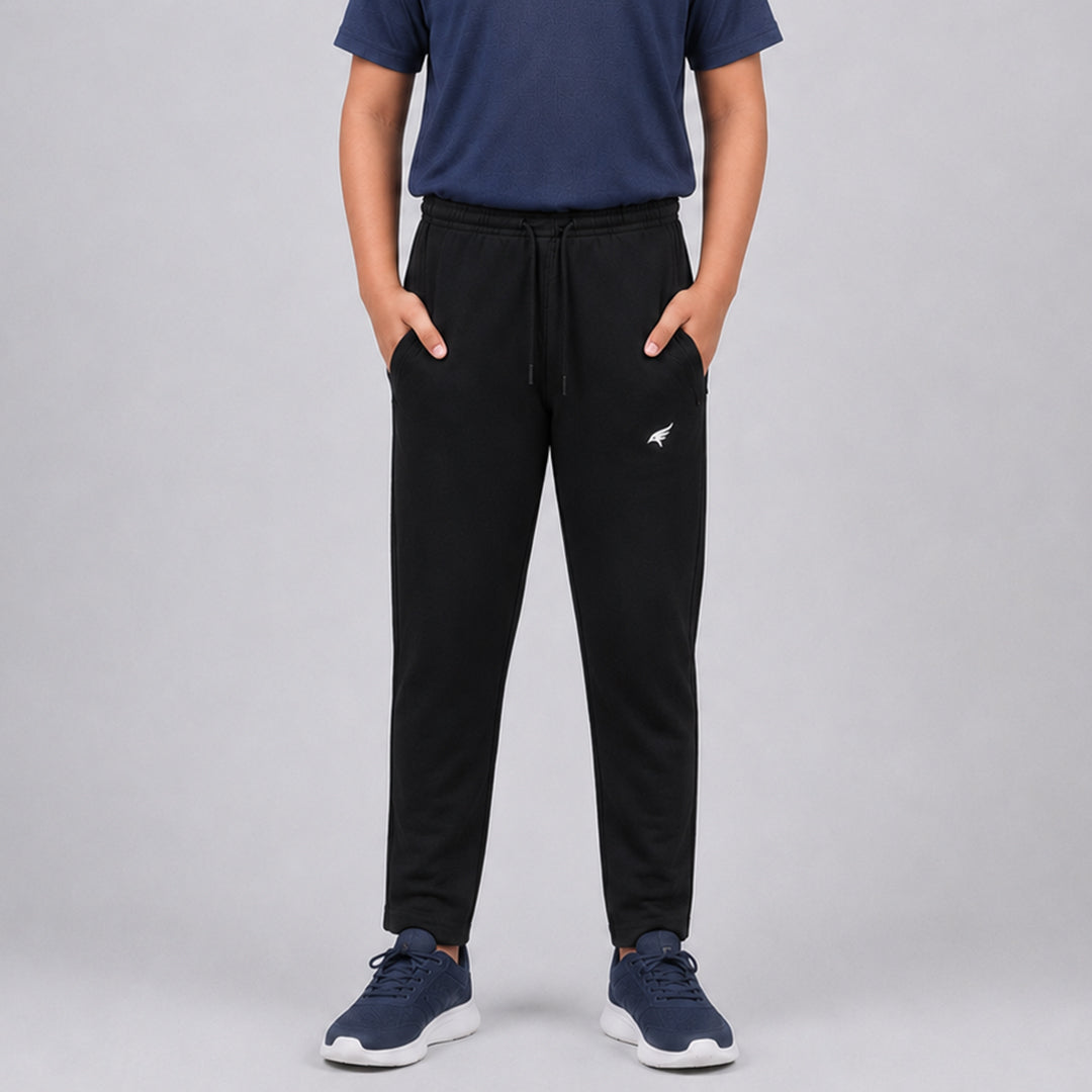 Boys Solid Regular Fit Trackpants