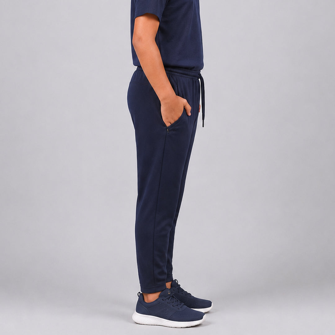 Boys Solid Regular Fit Trackpants