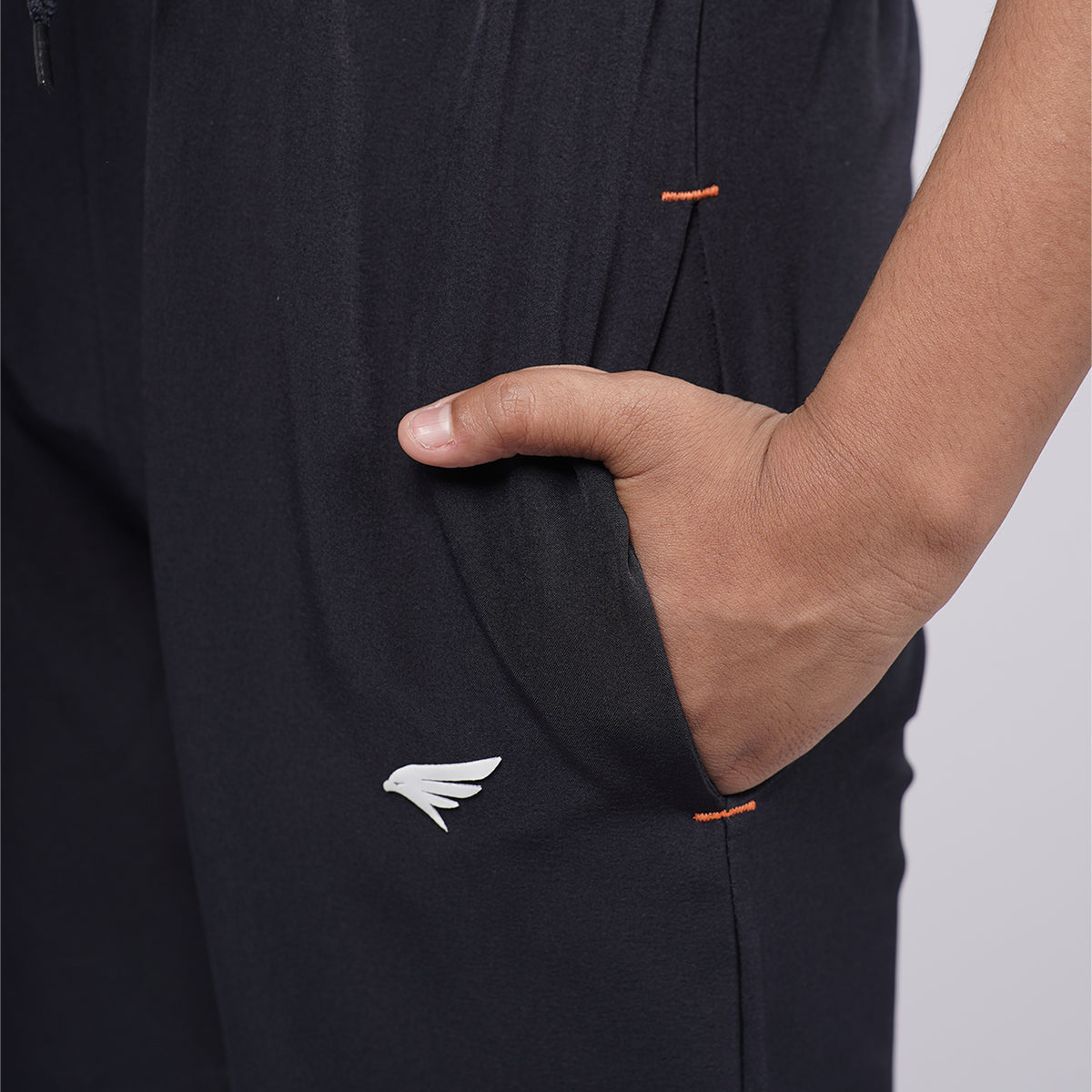 Boys Solid Regular Fit Trackpants