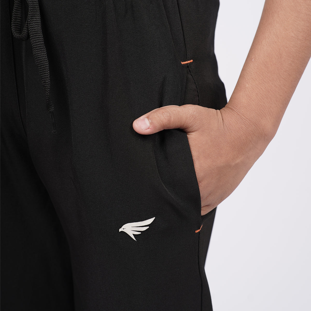 Boys Solid Regular Fit Trackpants