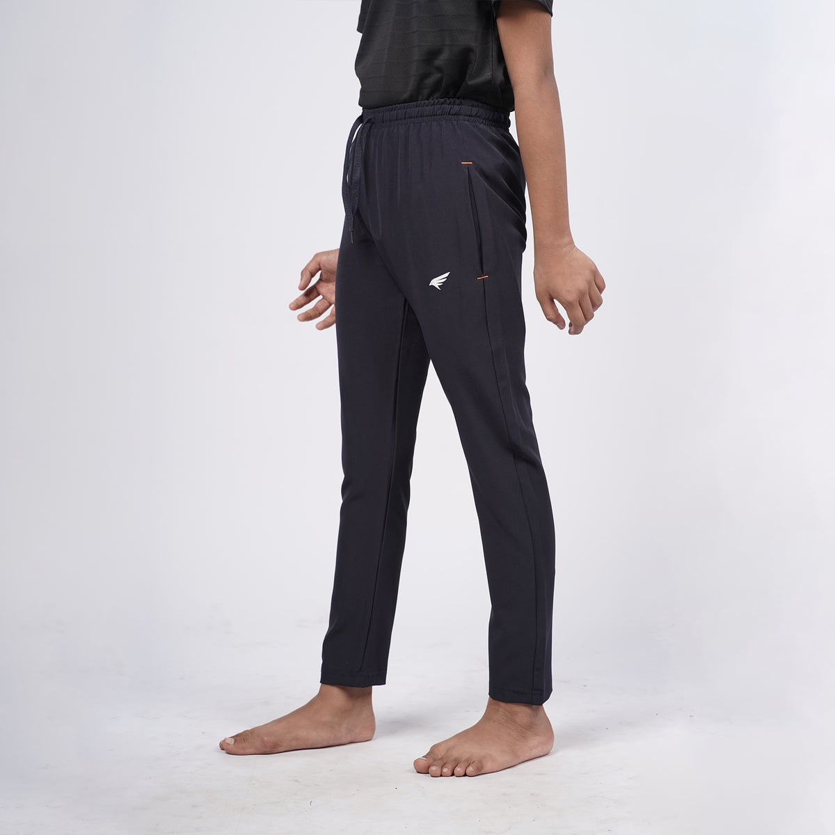 Boys Solid Regular Fit Trackpants