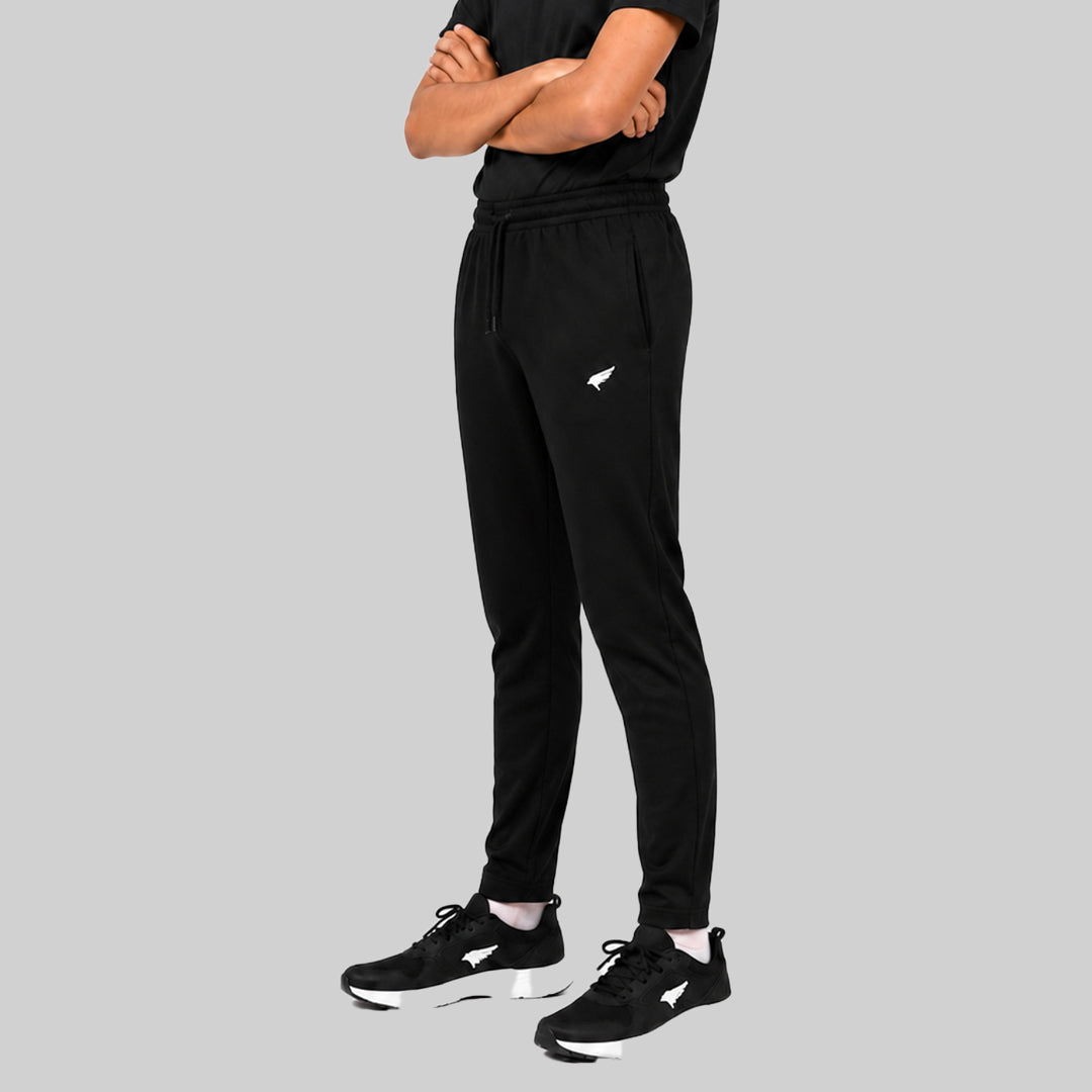 Boys Solid Regular Fit Trackpants