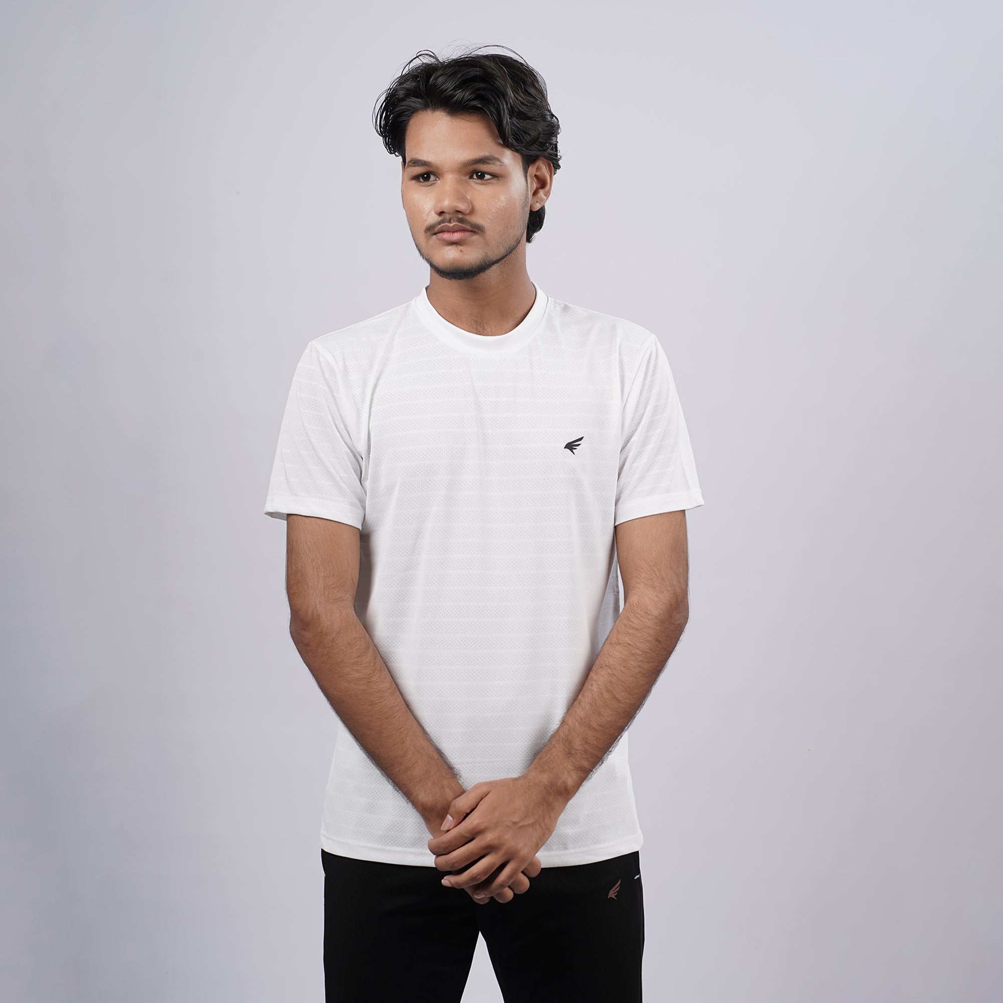 Men Solid Round Neck Half SleeveT-Shirt