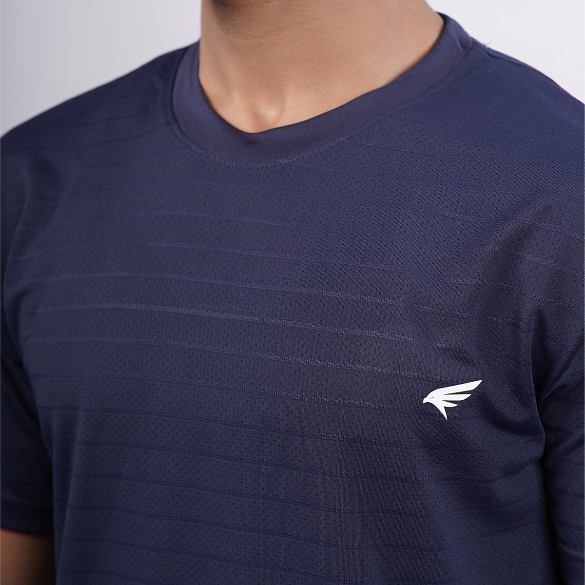 Men Solid Round Neck Half SleeveT-Shirt