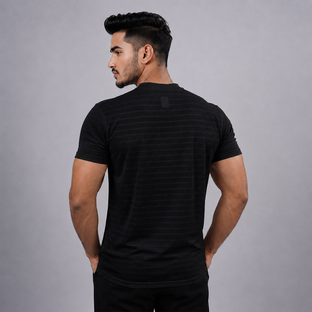 Men Solid Round Neck Half SleeveT-Shirt