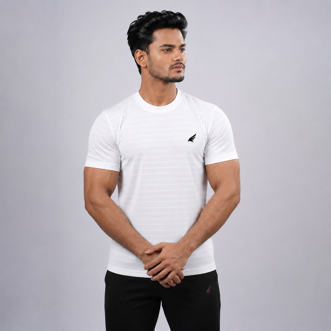 Men Solid Round Neck Half SleeveT-Shirt