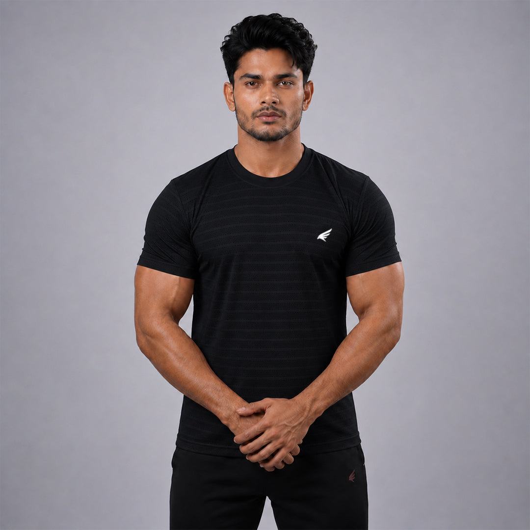 Men Solid Round Neck Half SleeveT-Shirt