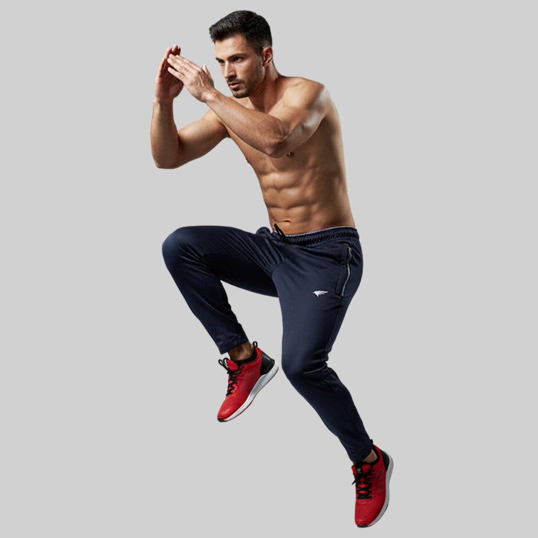 Men Solid Slim Fit Trackpants