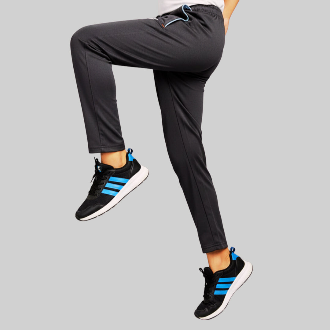 DESIST KIDS TRACK PANT