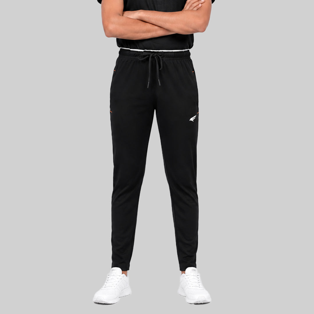 Boys Regular Fit Solid Trackpants