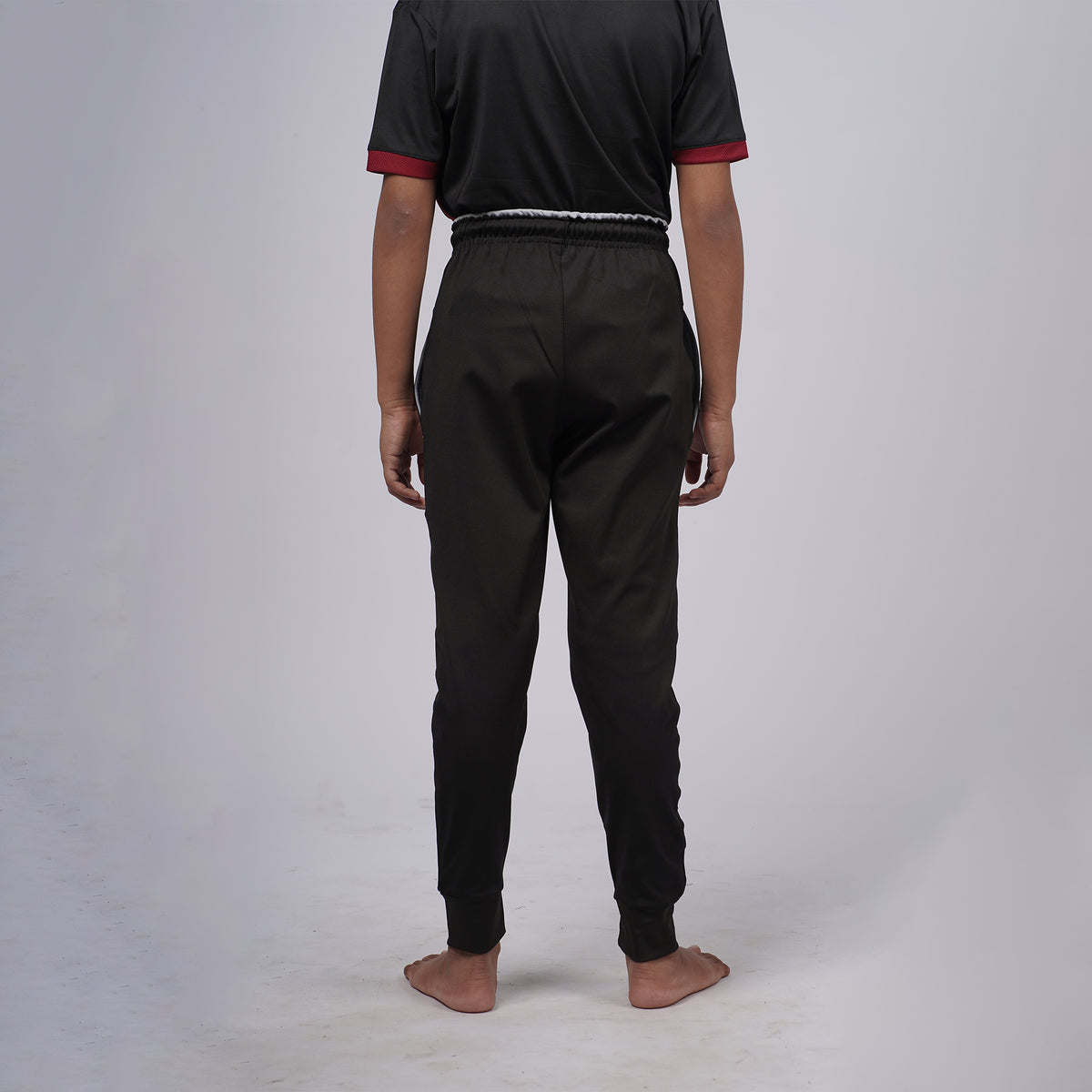 Boys Solid Regular Fit Joggers