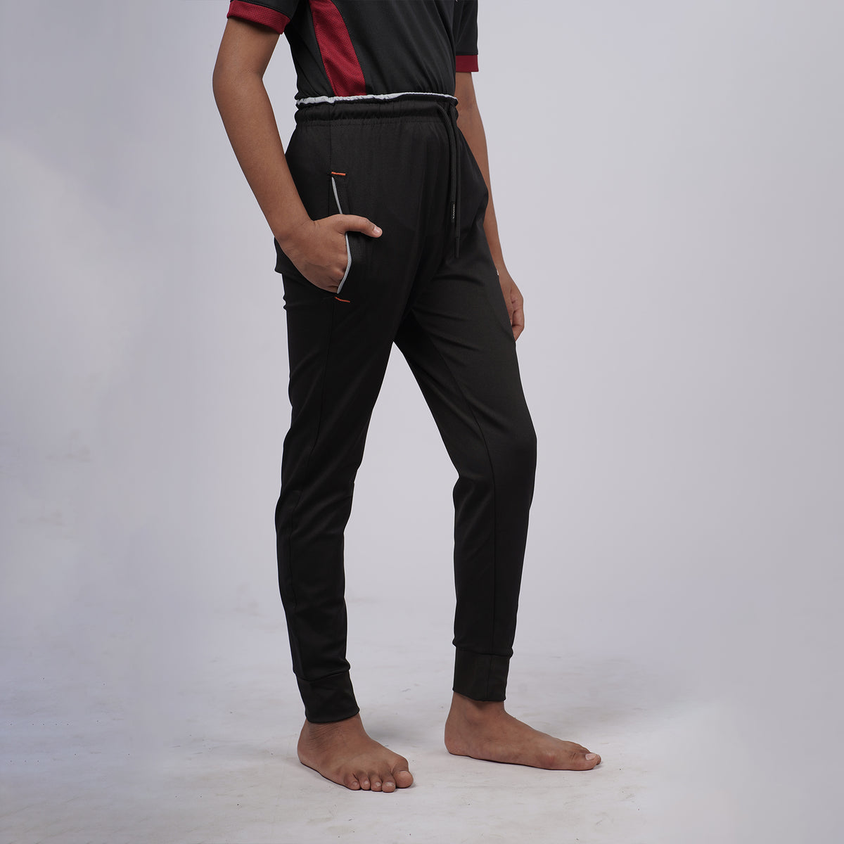 Boys Solid Regular Fit Joggers