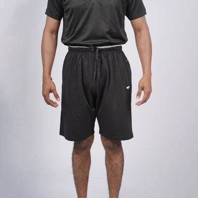 Men Solid Regular Fit Cotton Rich Shorts