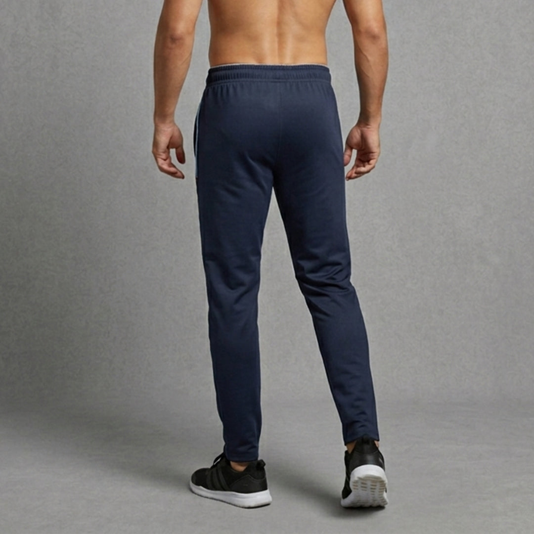 Men Solid Regular Fit Trackpants