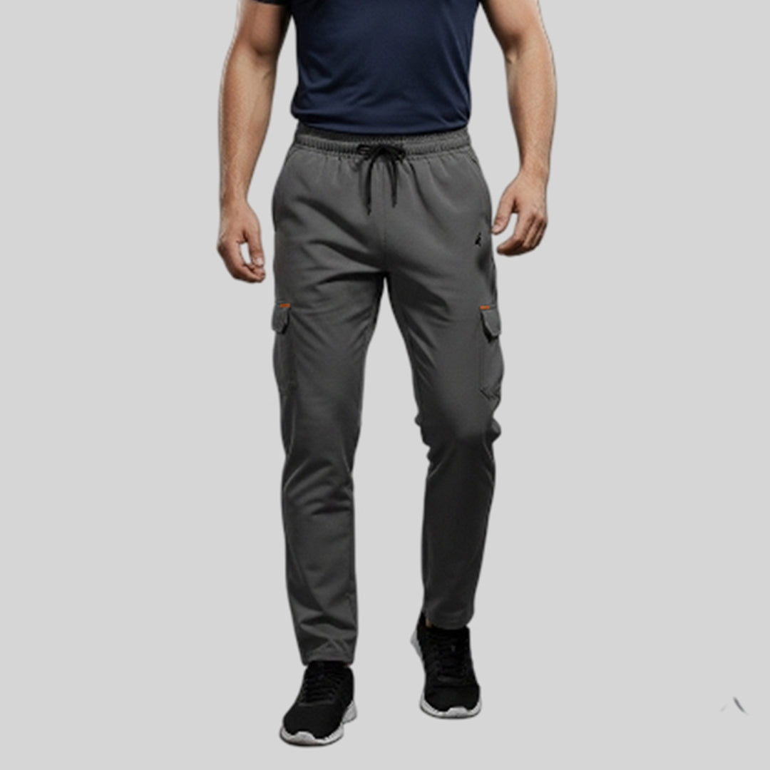 Men Solid Regular Fit Cargo Trackpants