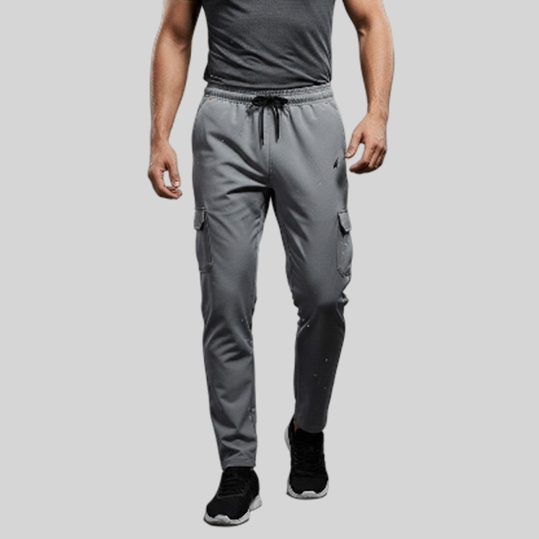 Men Solid Regular Fit Cargo Trackpants