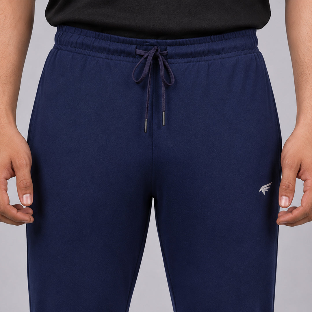 Men Solid Regular Fit Jogger