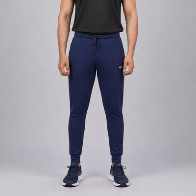 Men Solid Regular Fit Jogger