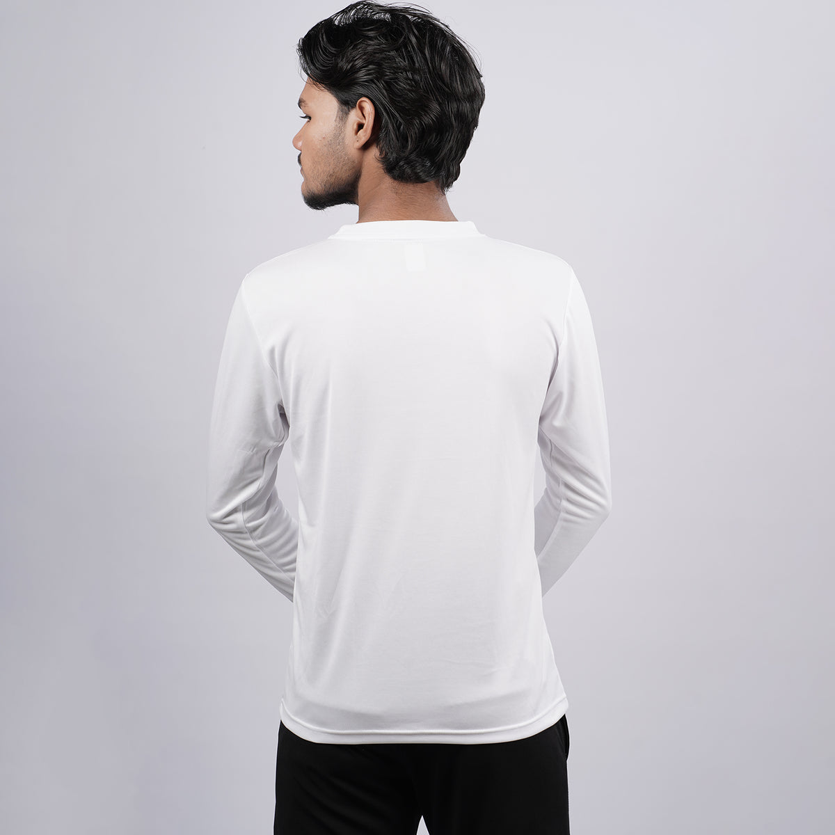 Men Solid Full Sleeve Regular Fit T-Shirt