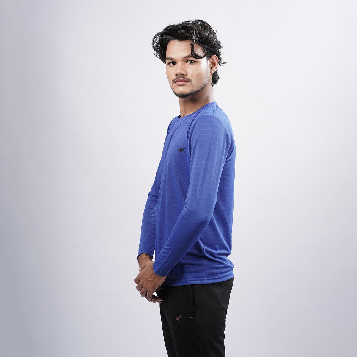 Men Solid Full Sleeve Regular Fit T-Shirt