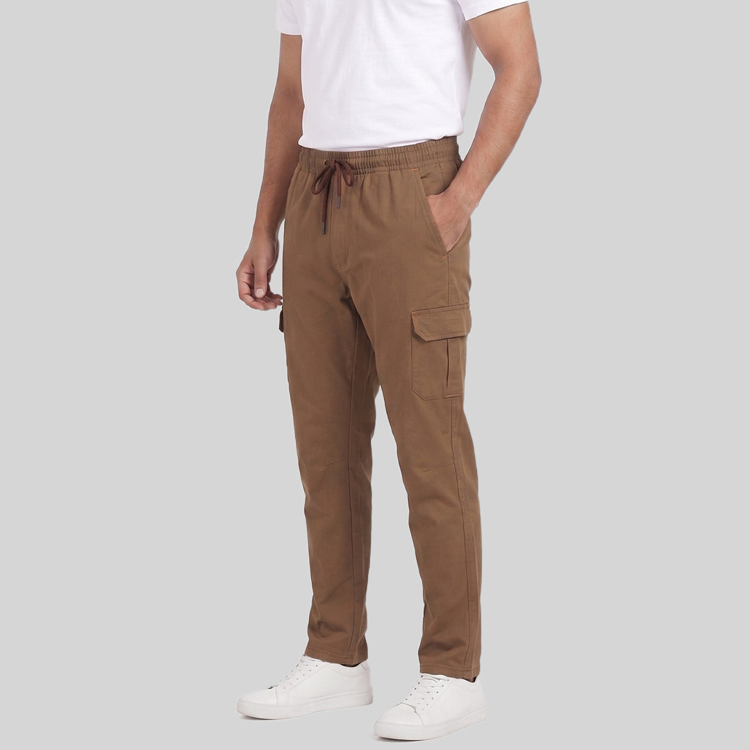 Men Solid Regular Fit Cargo Trackpants