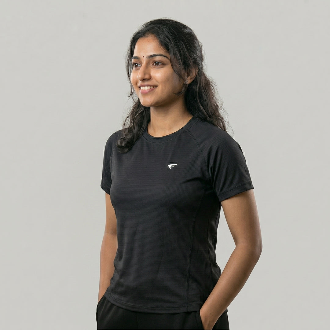 Women Solid Sports T-Shirt ELASTO+ Stretch Fit Breathable Gym Tee