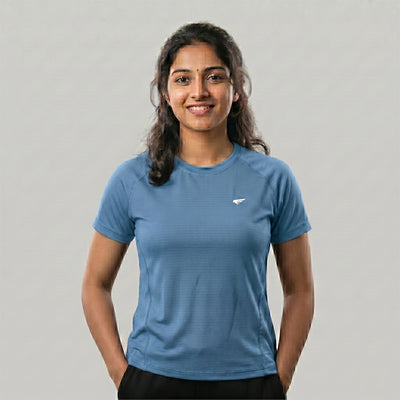 Women Solid Sports T-Shirt ELASTO+ Stretch Fit Breathable Gym Tee
