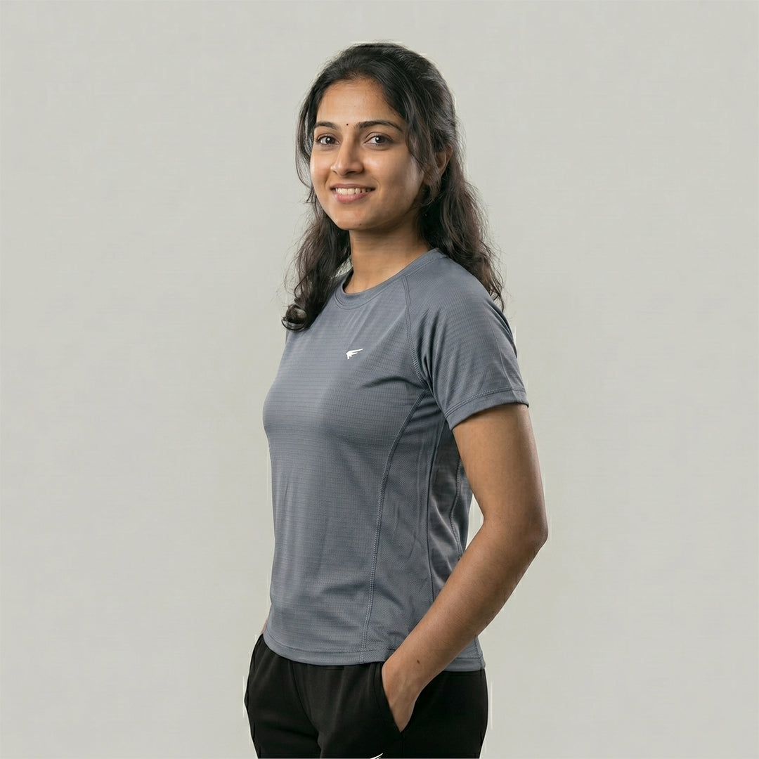 Women Solid Sports T-Shirt ELASTO+ Stretch Fit Breathable Gym Tee