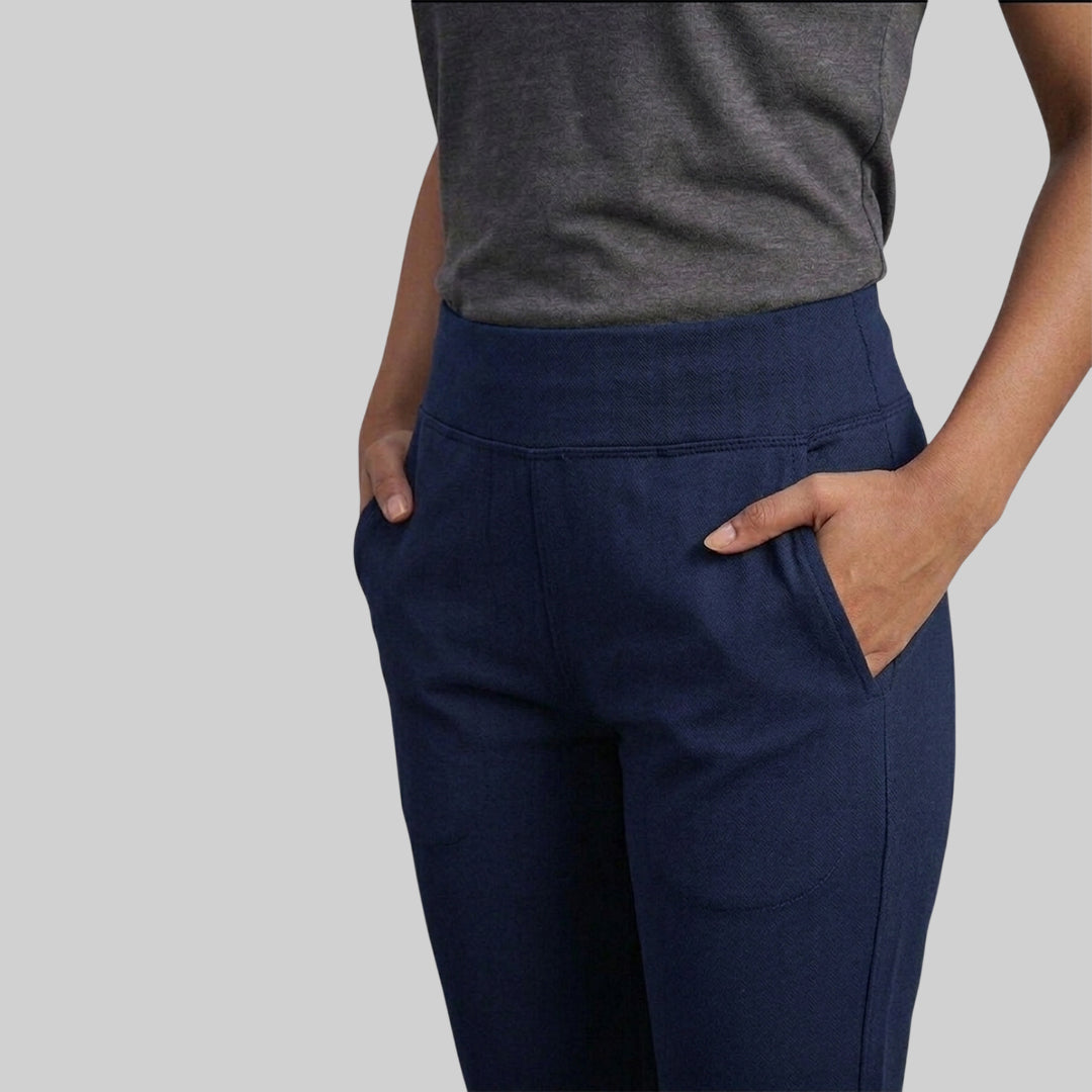 Women Solid Straight Fit Trackpants Quick-Drying Breathable Comfortable Gym Sports Wear